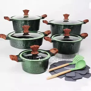 5 Set of Cooking Ware With Spoon
