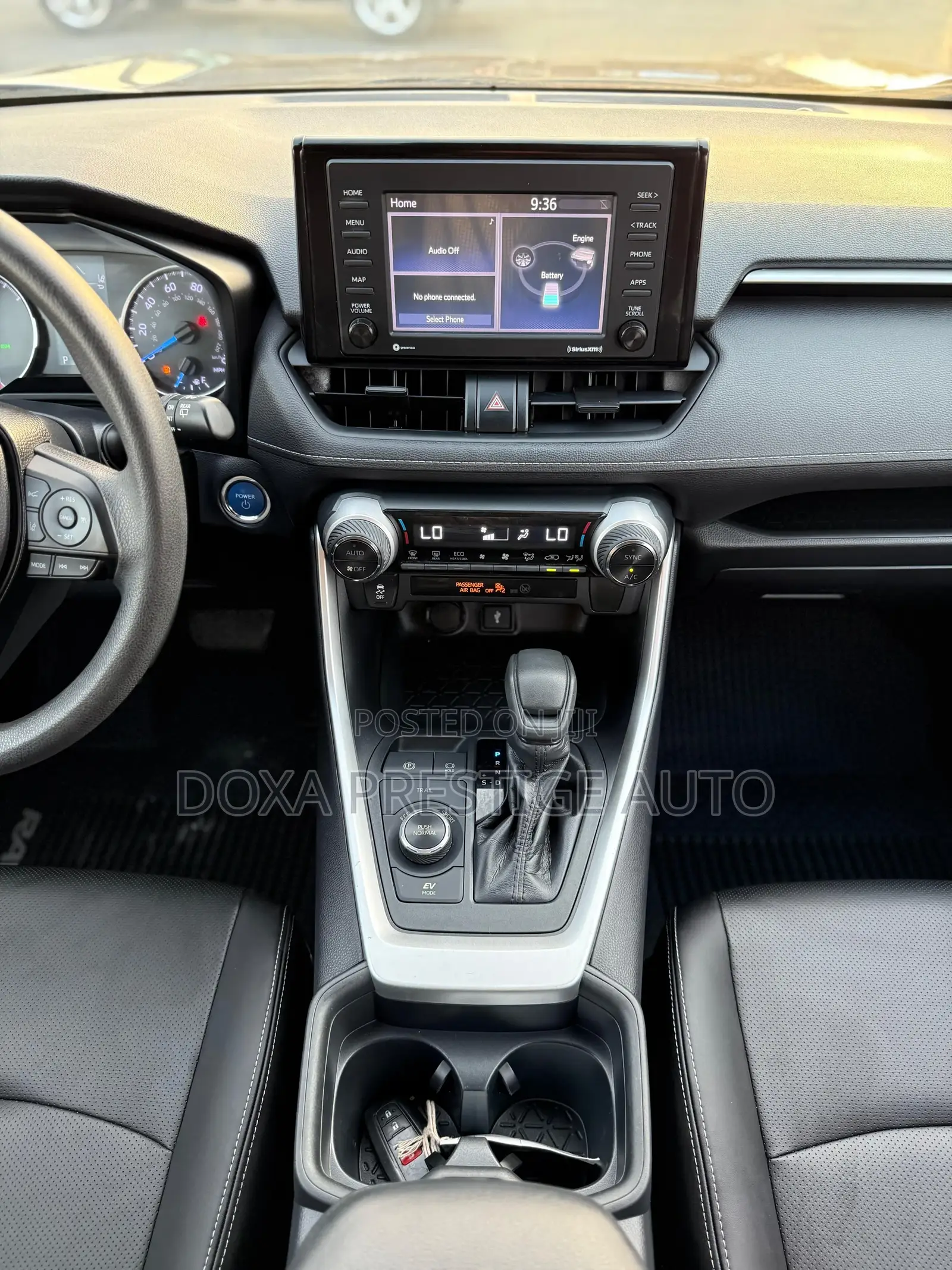Toyota RAV4 XLE AWD 2020 Gray