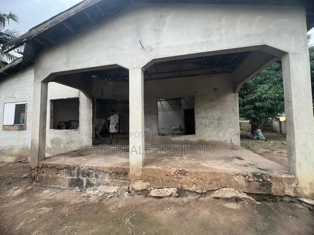 4bdrm House in Kasoa for sale