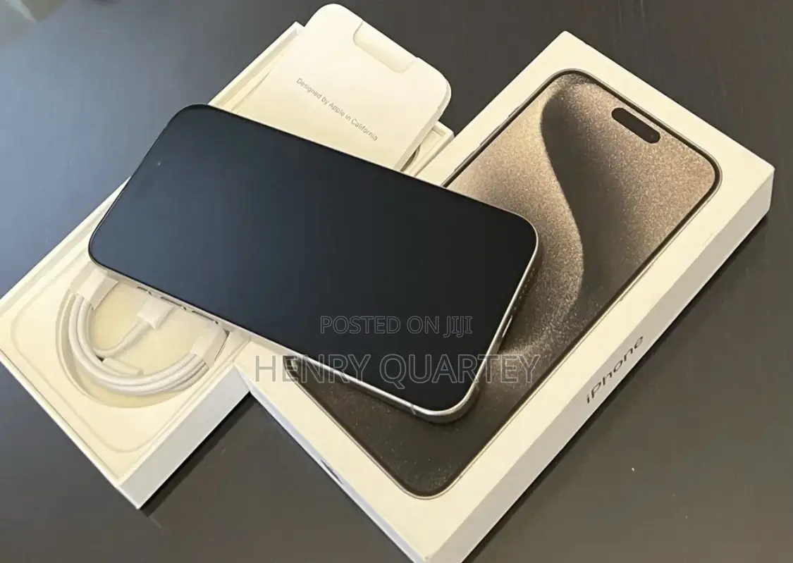 Apple iPhone 15 Pro Max 256 GB Silver