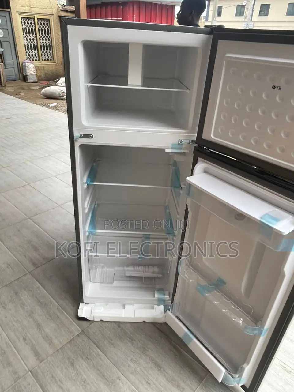 Everyday Pearl 204l Chillcare Refrigerator