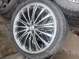 Rims Available With Tyre