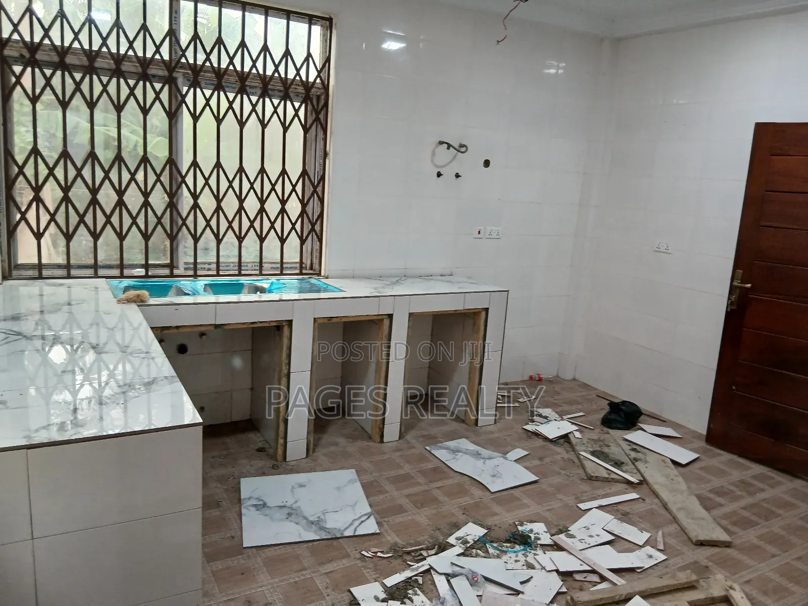 4bdrm House in North Legon for sale