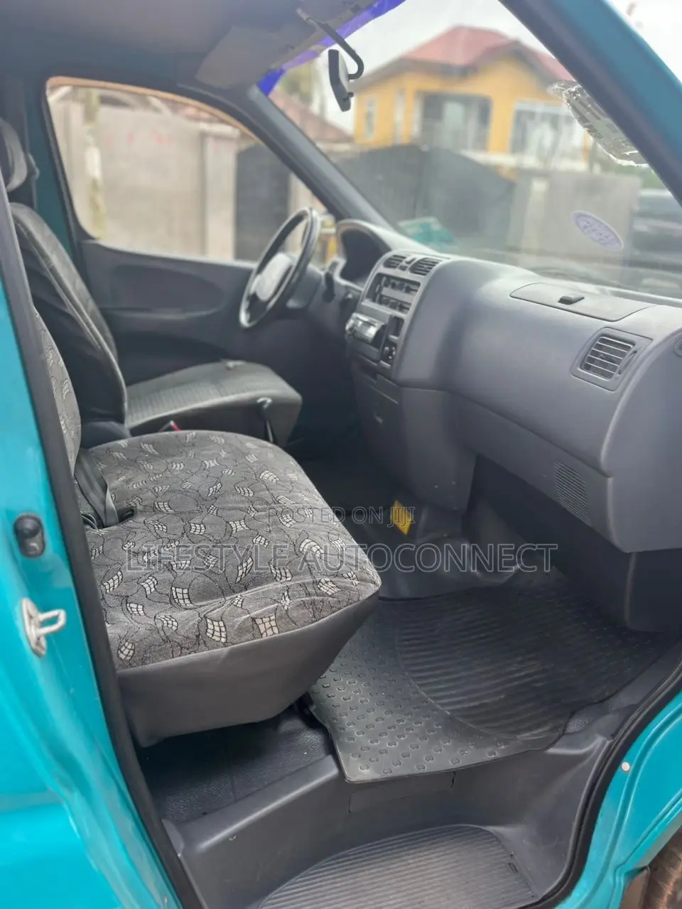 Toyota HiAce 2008 Green