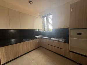 2bdrm Apartment in American House, East Legon for rent