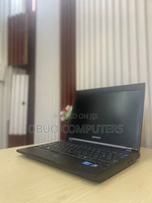 Laptop Samsung 4GB Intel Core I3 HDD 250GB