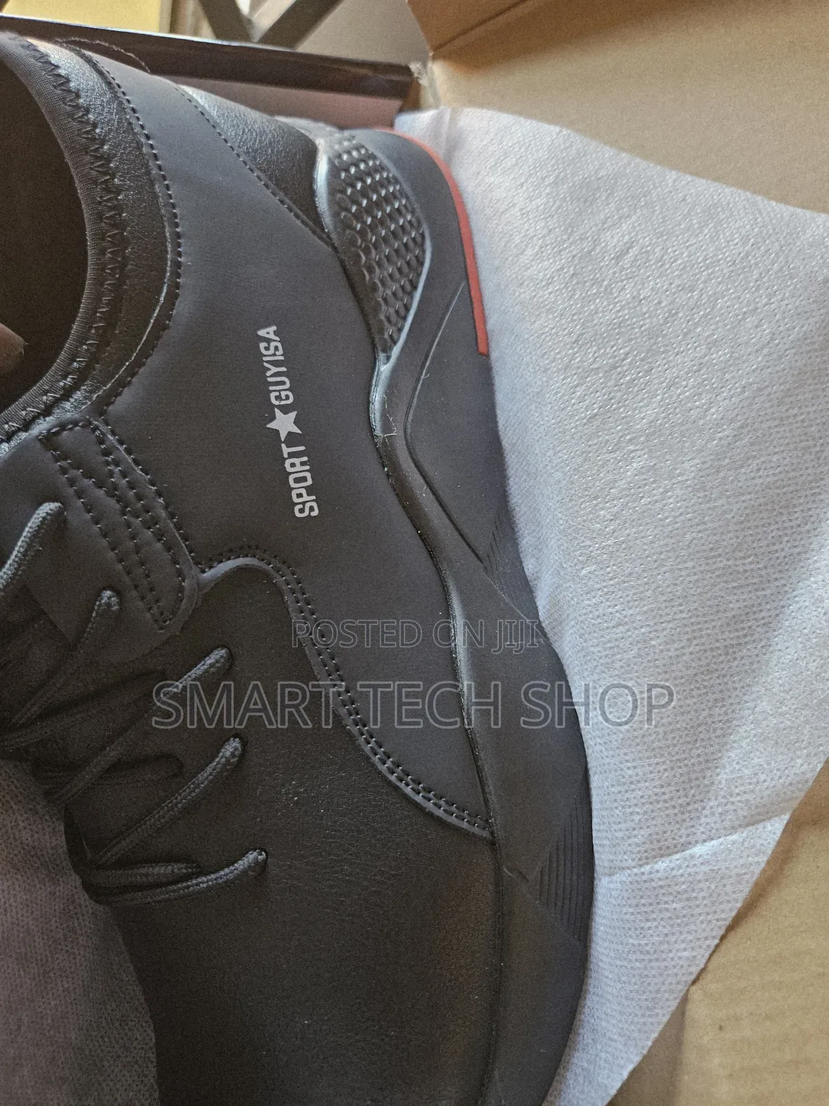Men's Casual Lightweight Breathable With Anti Impact Steel Toe