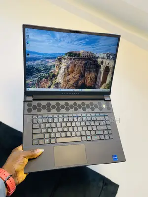 Laptop Alienware M17x R2 16GB Intel Core I7 SSD 1T