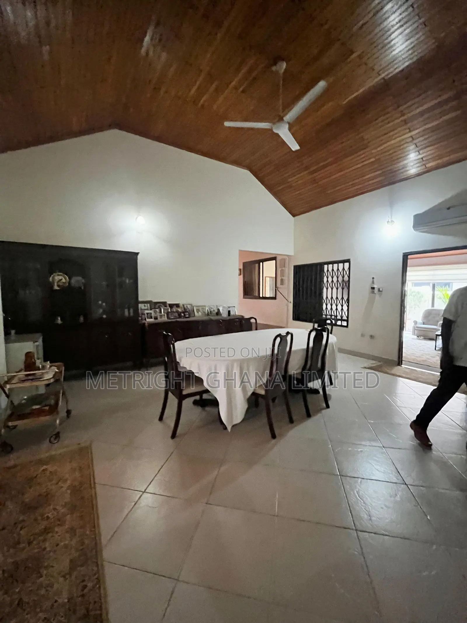 4bdrm Bungalow in Metright Ghana, Accra Metropolitan for sale