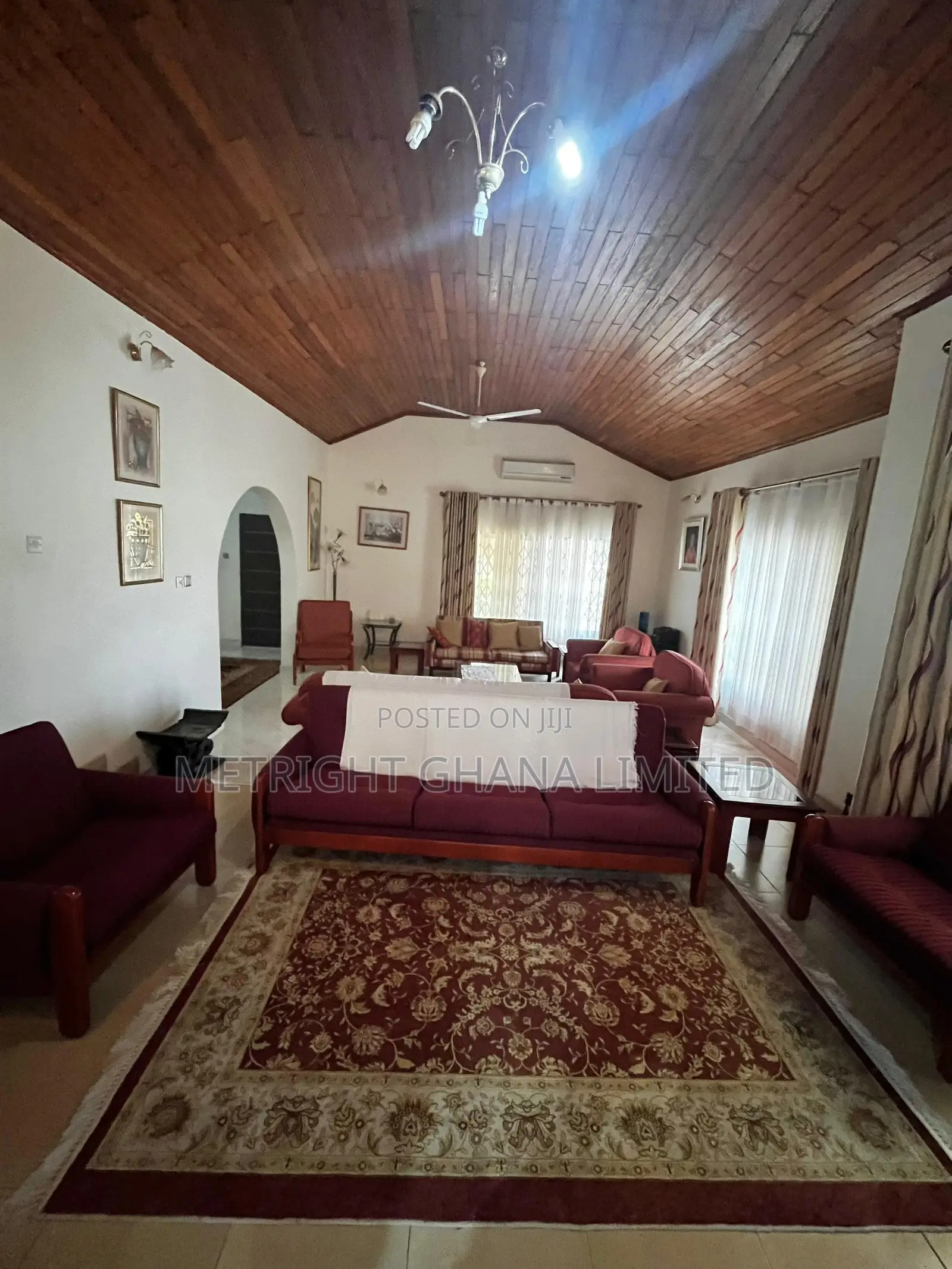 4bdrm Bungalow in Metright Ghana, Accra Metropolitan for sale