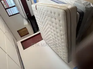 14 Inches Saatva  King Size(76/80/14)”