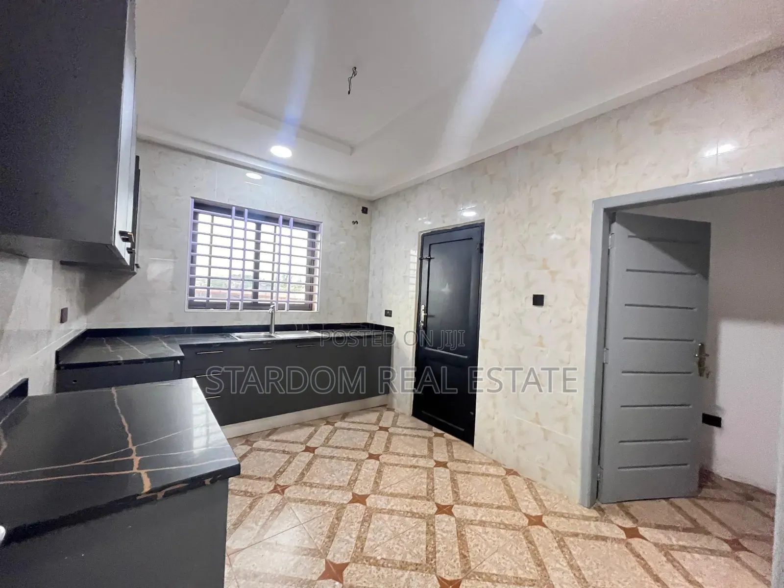 2bdrm Apartment in Starbite, Ashaley Botwe for rent