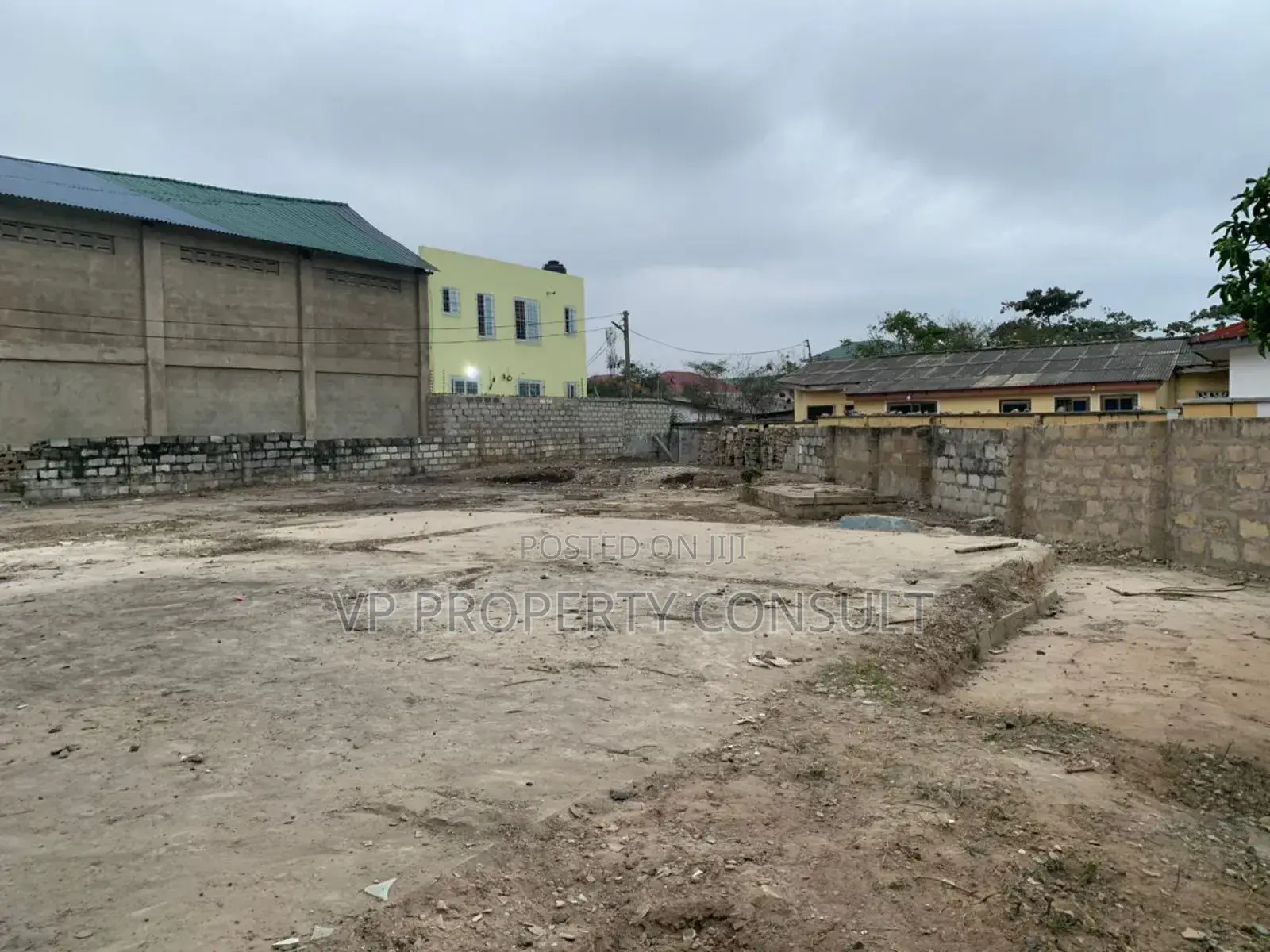 1 Plot of Land for Sale at South Labadi Estate