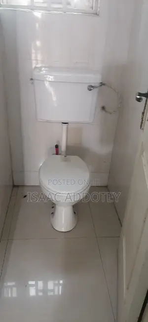 3bdrm Apartment in Spintex Texpo Market for rent