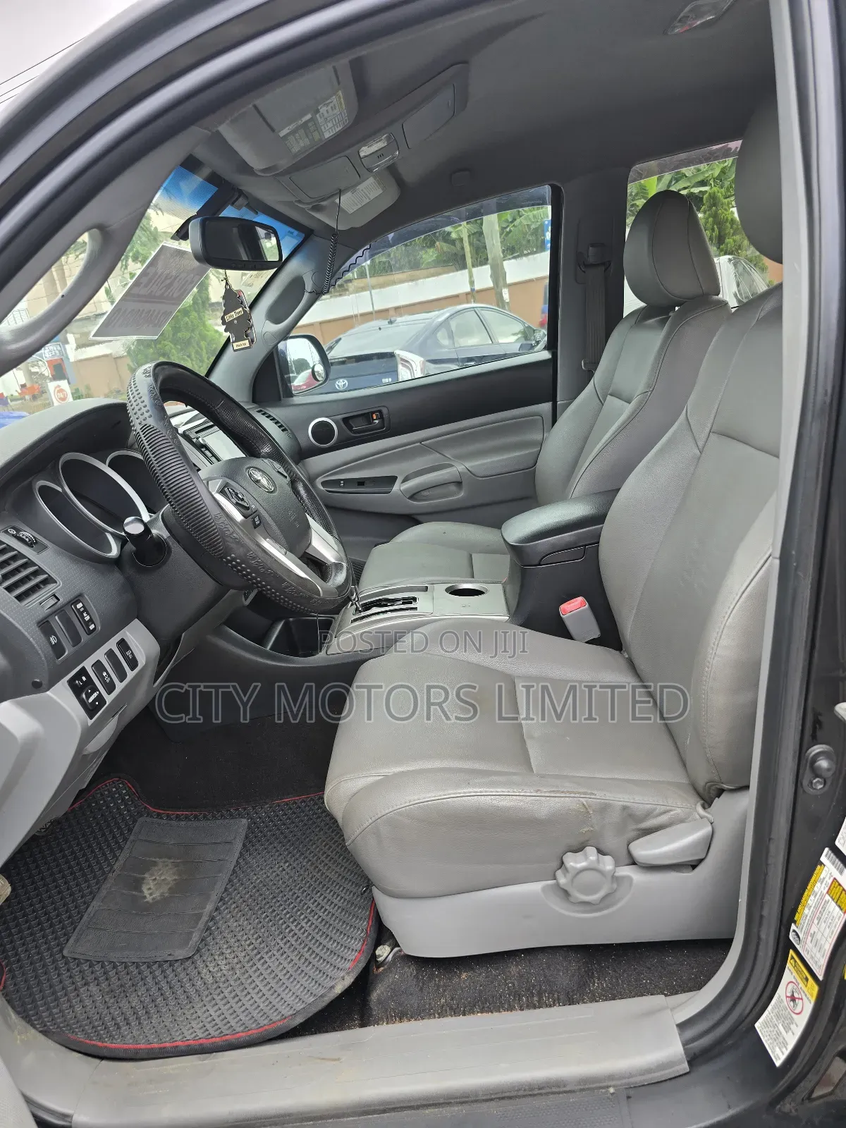 Toyota Tacoma V6 4dr Double Cab 4WD 5.0 ft. SB (4.0L 6cyl 5A) 2014