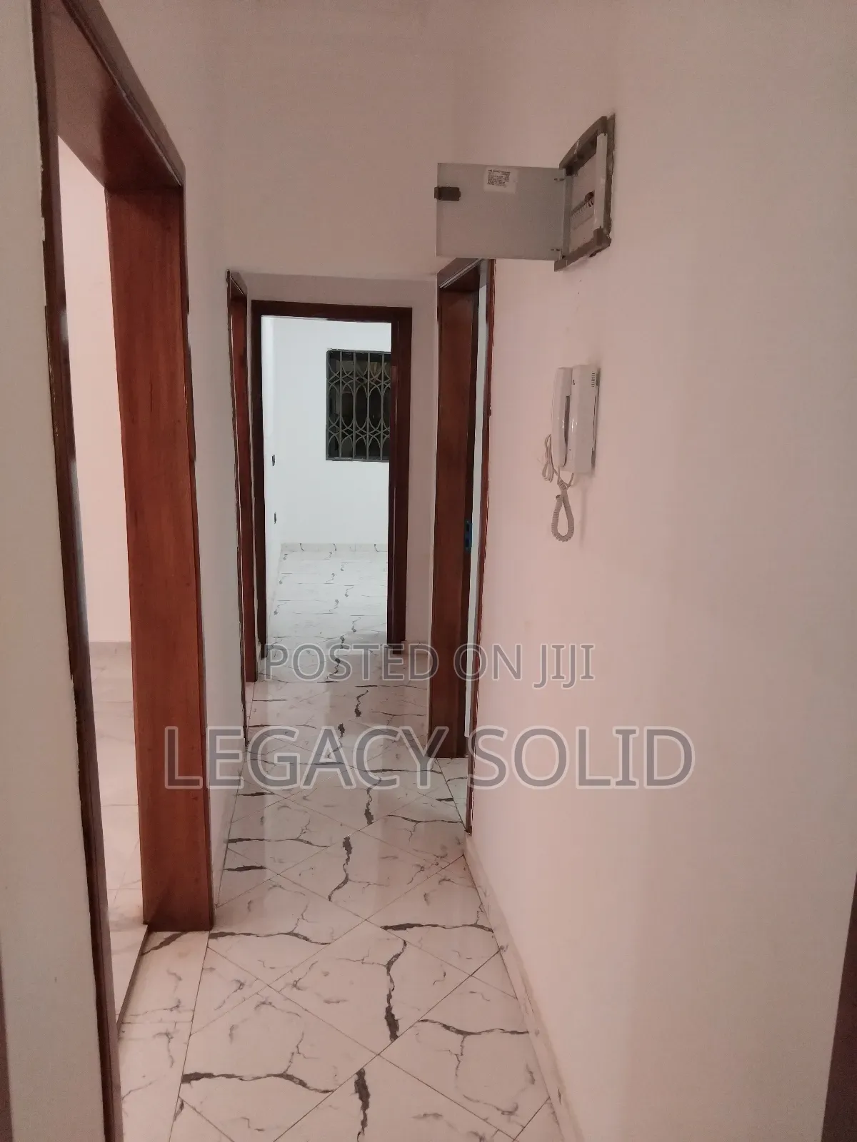 3bdrm House in Legacy  Solid Real, Spintex for rent