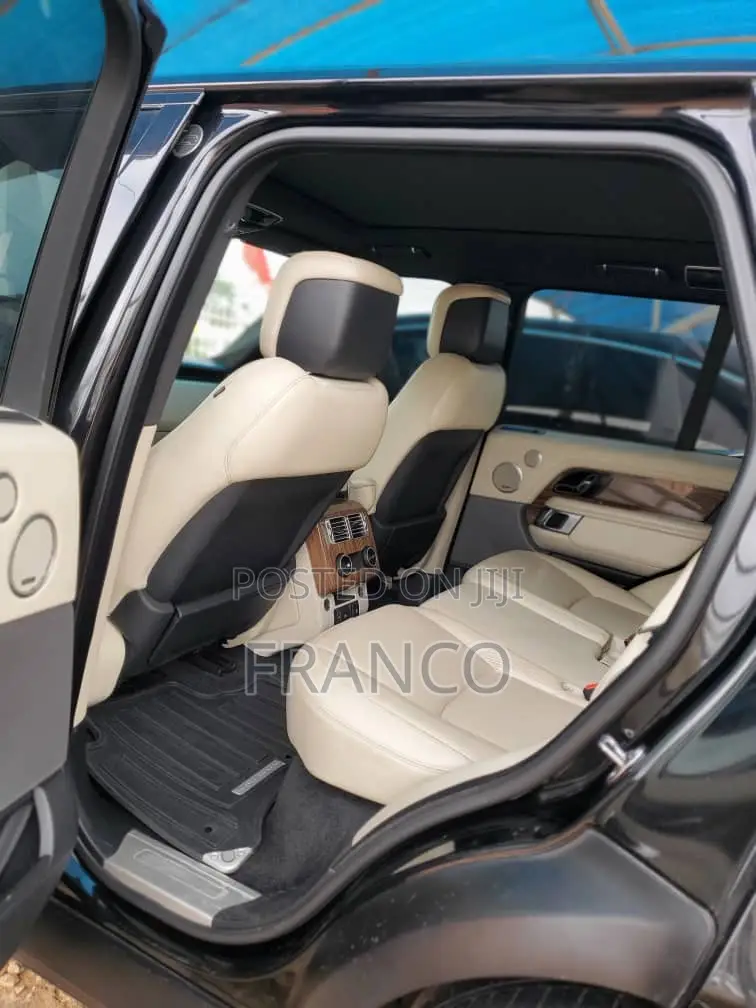 Land Rover Range Rover Vogue 2020 Black