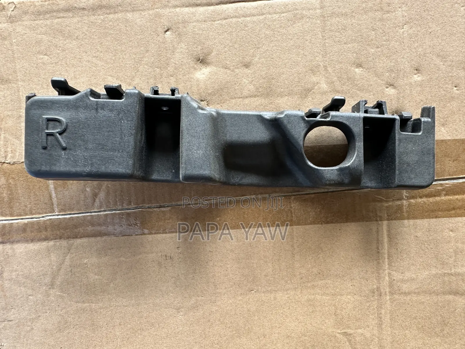 Hyundai Kona Bumper Bracket
