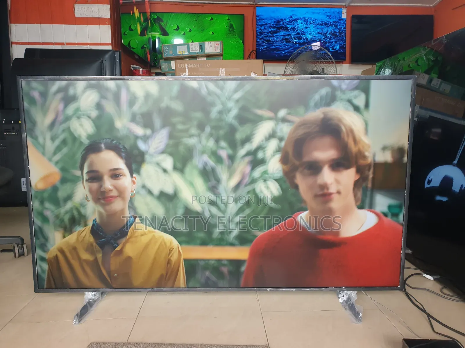 Qled Picture Frame 55"Samsung Uhd HDR Smart Satellite Tv