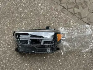 Tacoma 2016,2017,2018,2019 Headlight High Spec Led