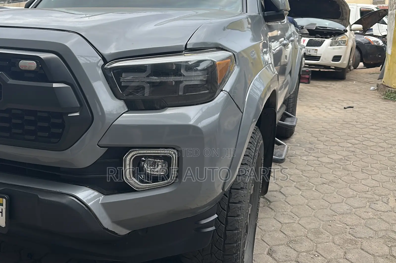 Tacoma 2016,2017,2018,2019 Headlight High Spec Led
