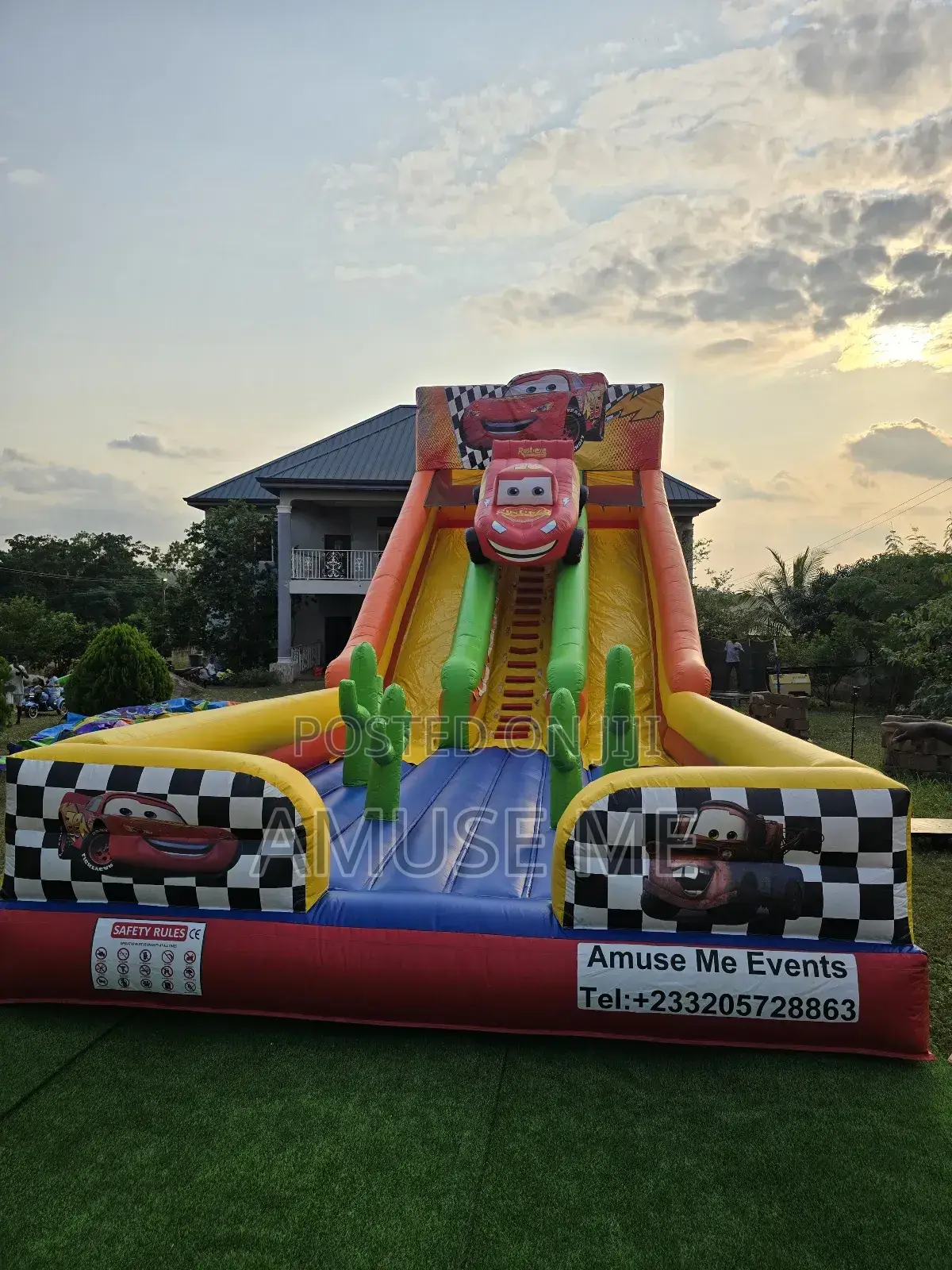 Large Bouncy Castle With Landing Pad / Pool Option