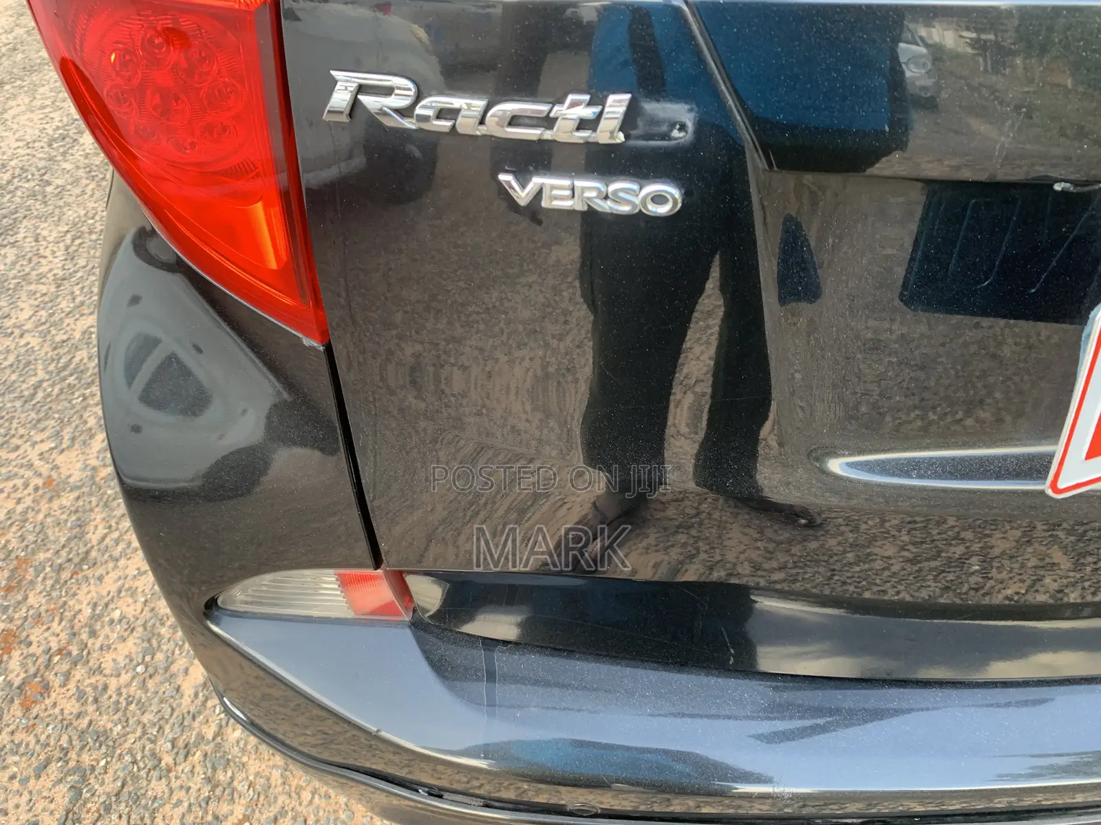 Toyota Ractis 2013 Black