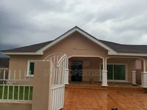 3bdrm House in Dki Properties, Amrahia for rent