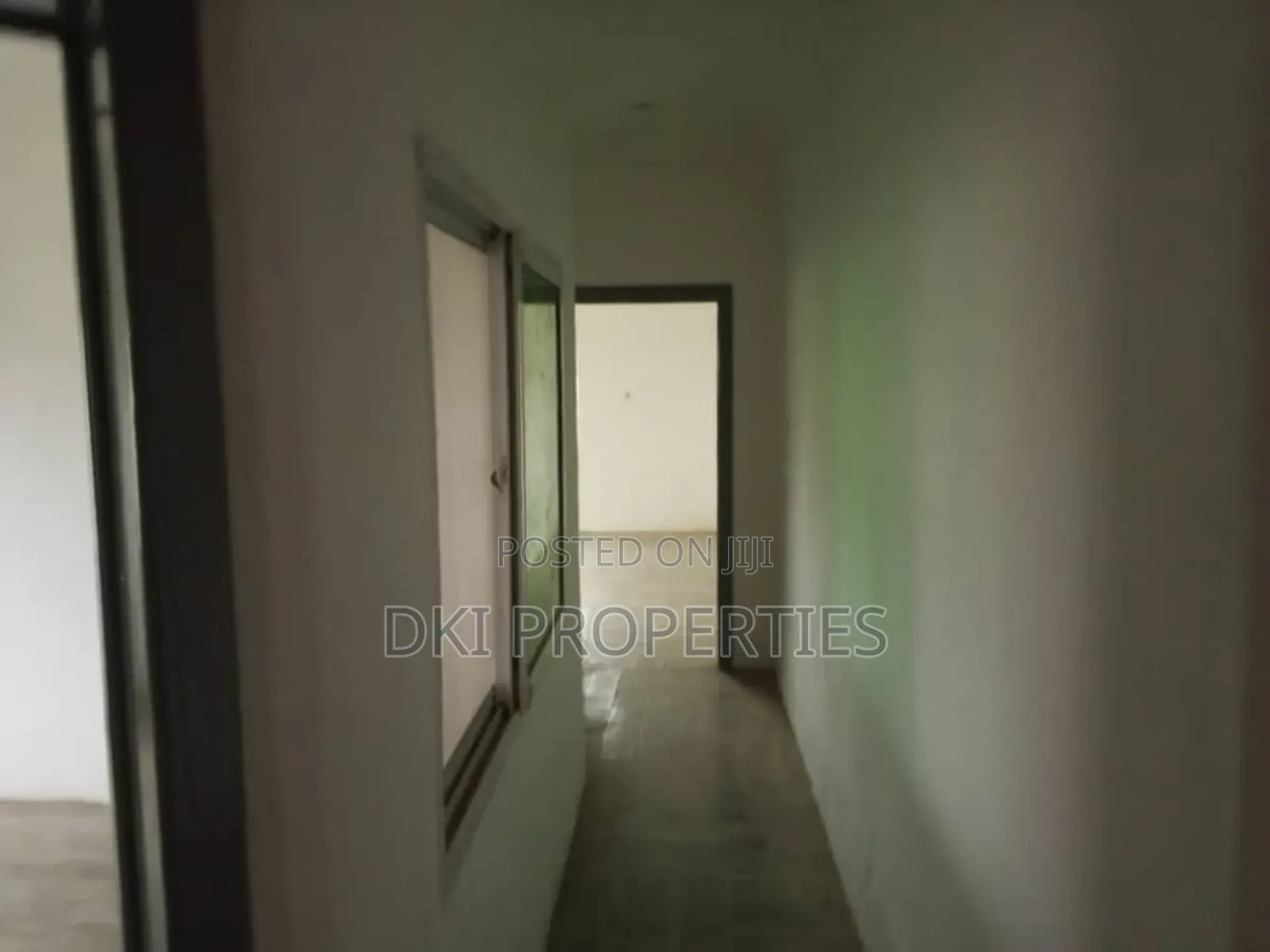 3bdrm House in Dki Properties, Amrahia for sale