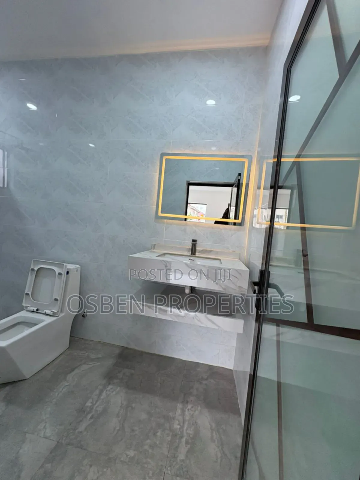3bdrm House in Osben Properties, Lake Side Estate for sale