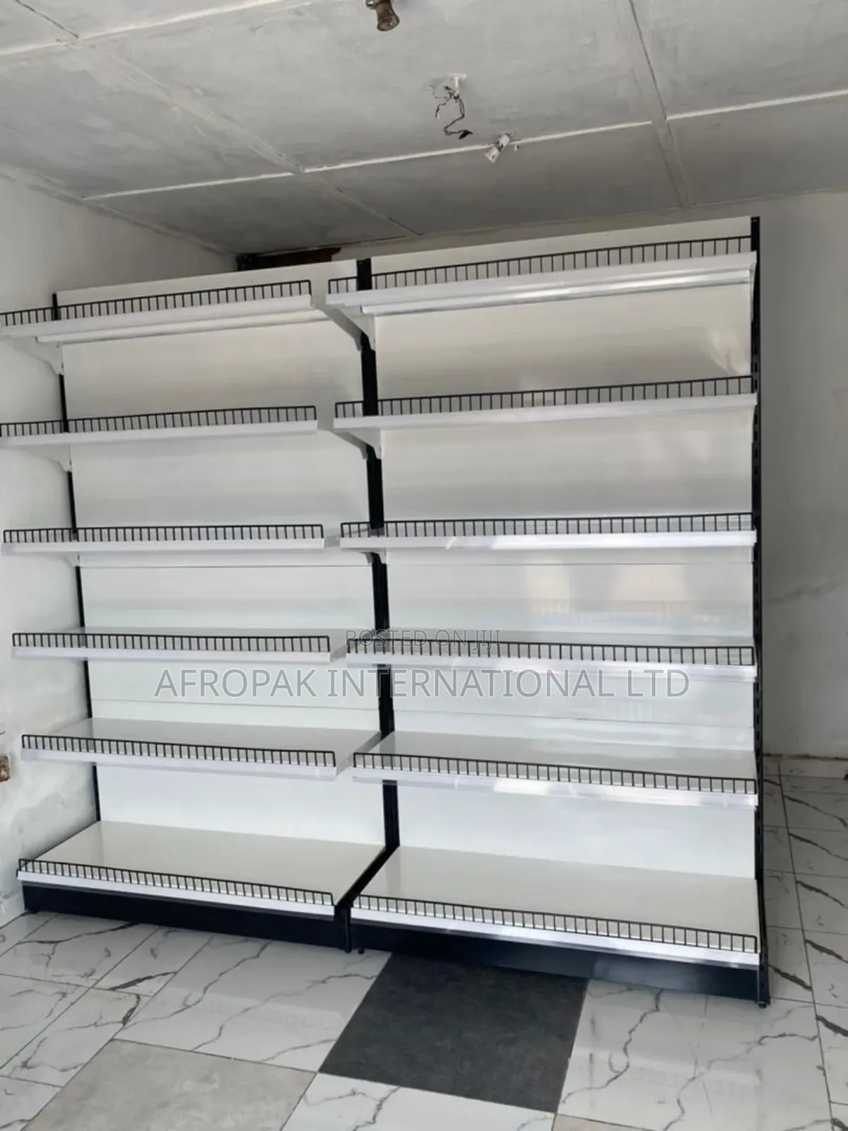 Wall Unit for Supermarkets, Pharmacies and Retail Shops.