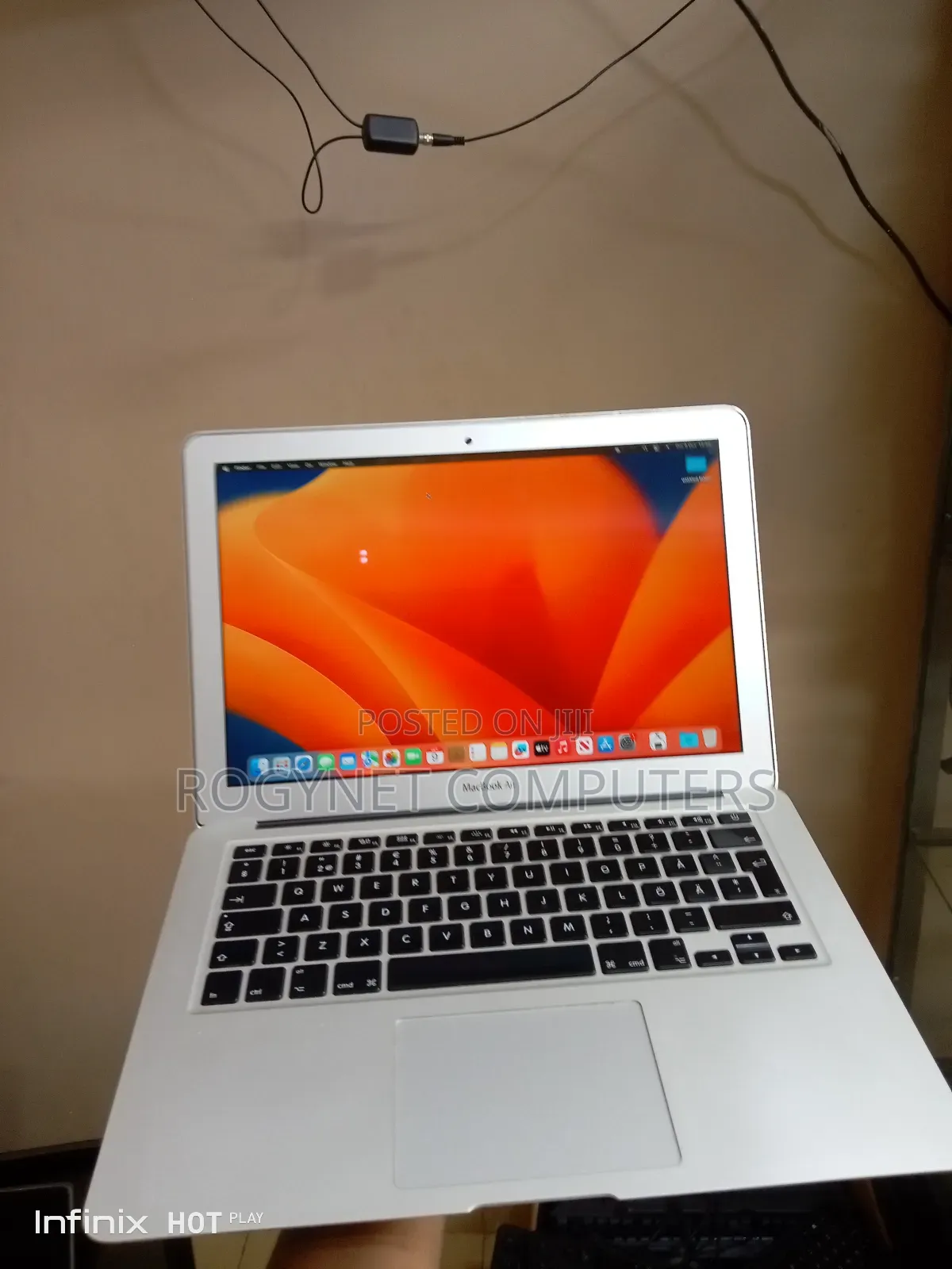 Laptop Apple MacBook Air 2012 8GB Intel Core i5 SSD 256GB