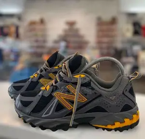 New Balance 610 Sneakers