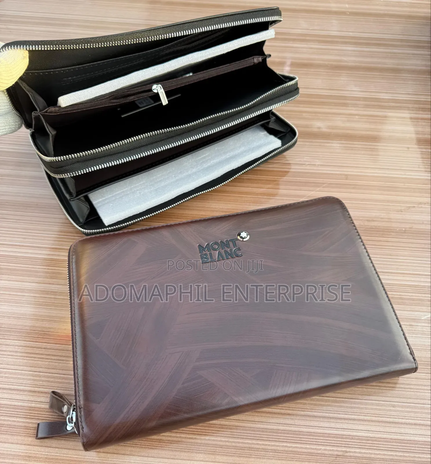 Mont Blanc Hand Cluth 
Double Zip
