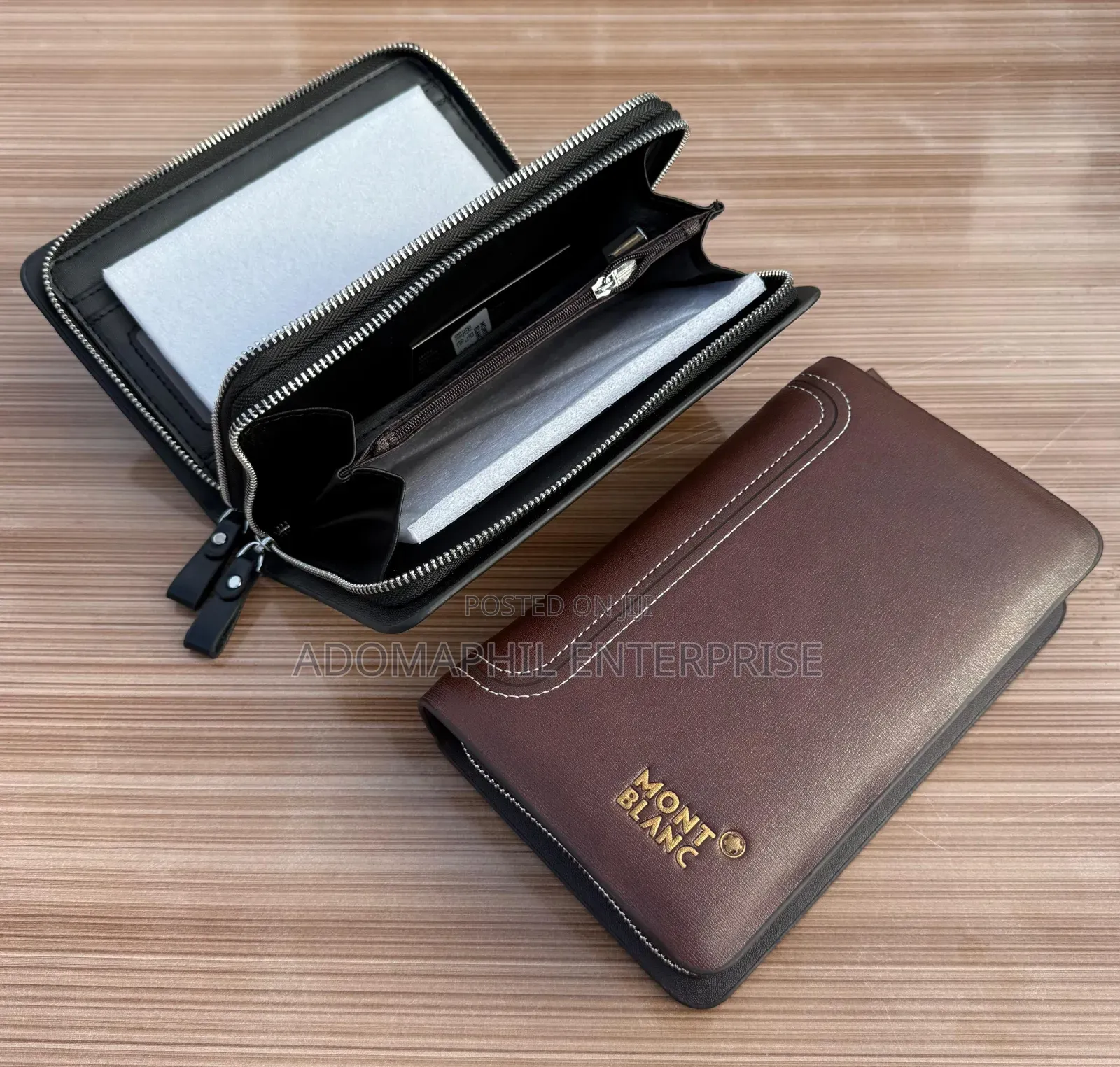 Mont Blanc Hand Pouch 
Double Zip