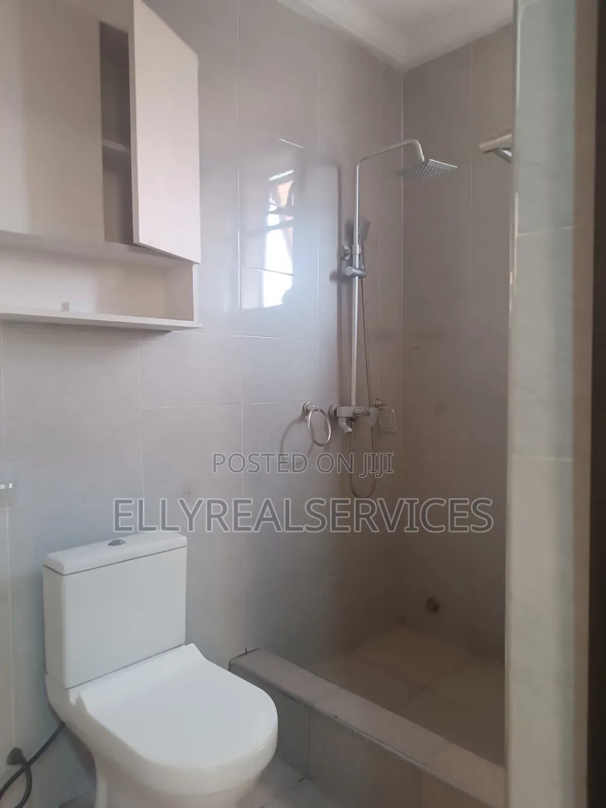 2bdrm Apartment in Ellyrealservices, Oyarifa for rent
