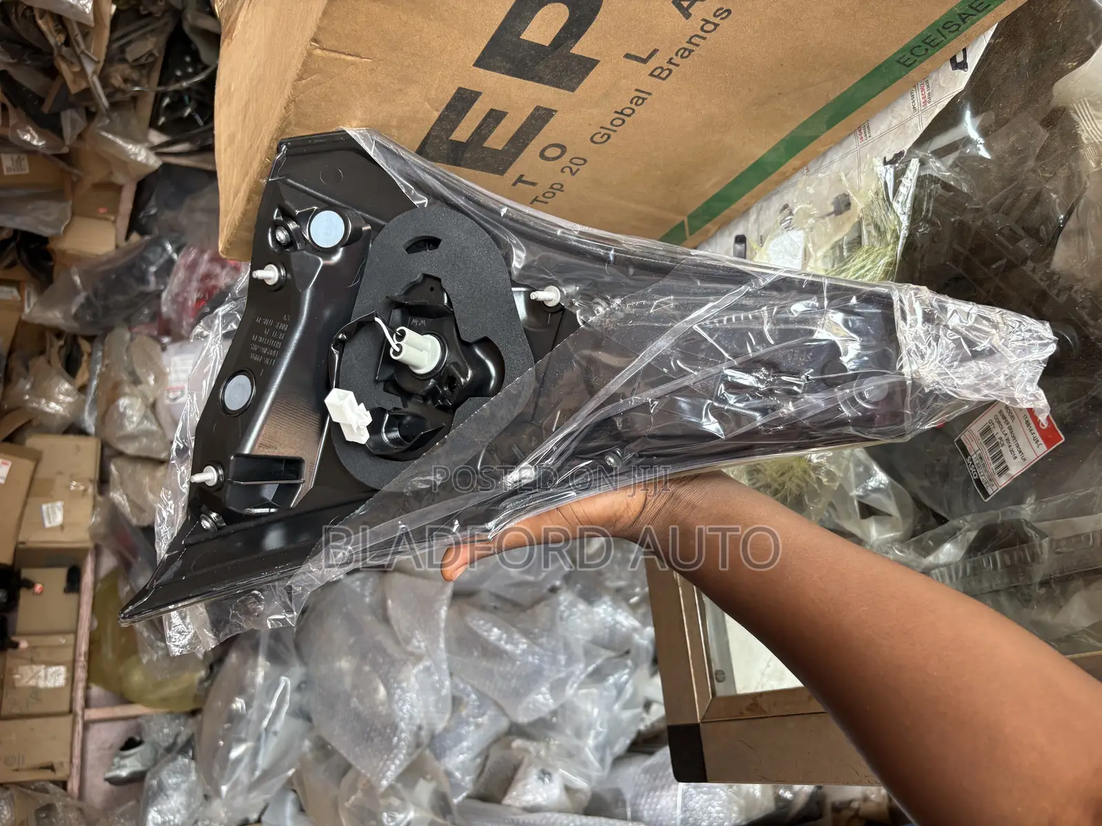 Rav 4 216-2018 Tailight Complete