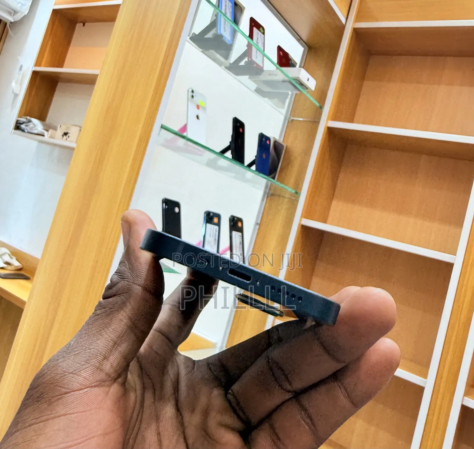Apple iPhone 13 128 GB Black