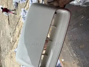 Hilux 2012 Bonnet/Hood Scoop