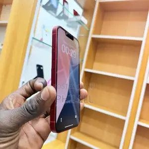 Apple iPhone 13 128 GB Red