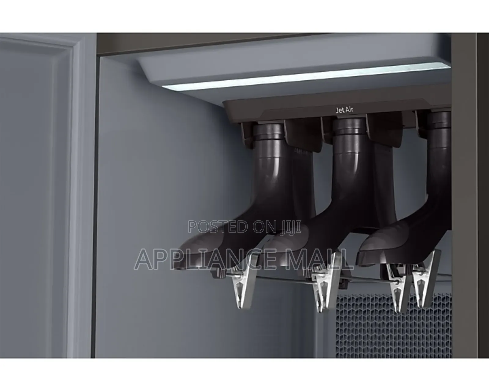 Samsung Airdresser (Garment Steamer)