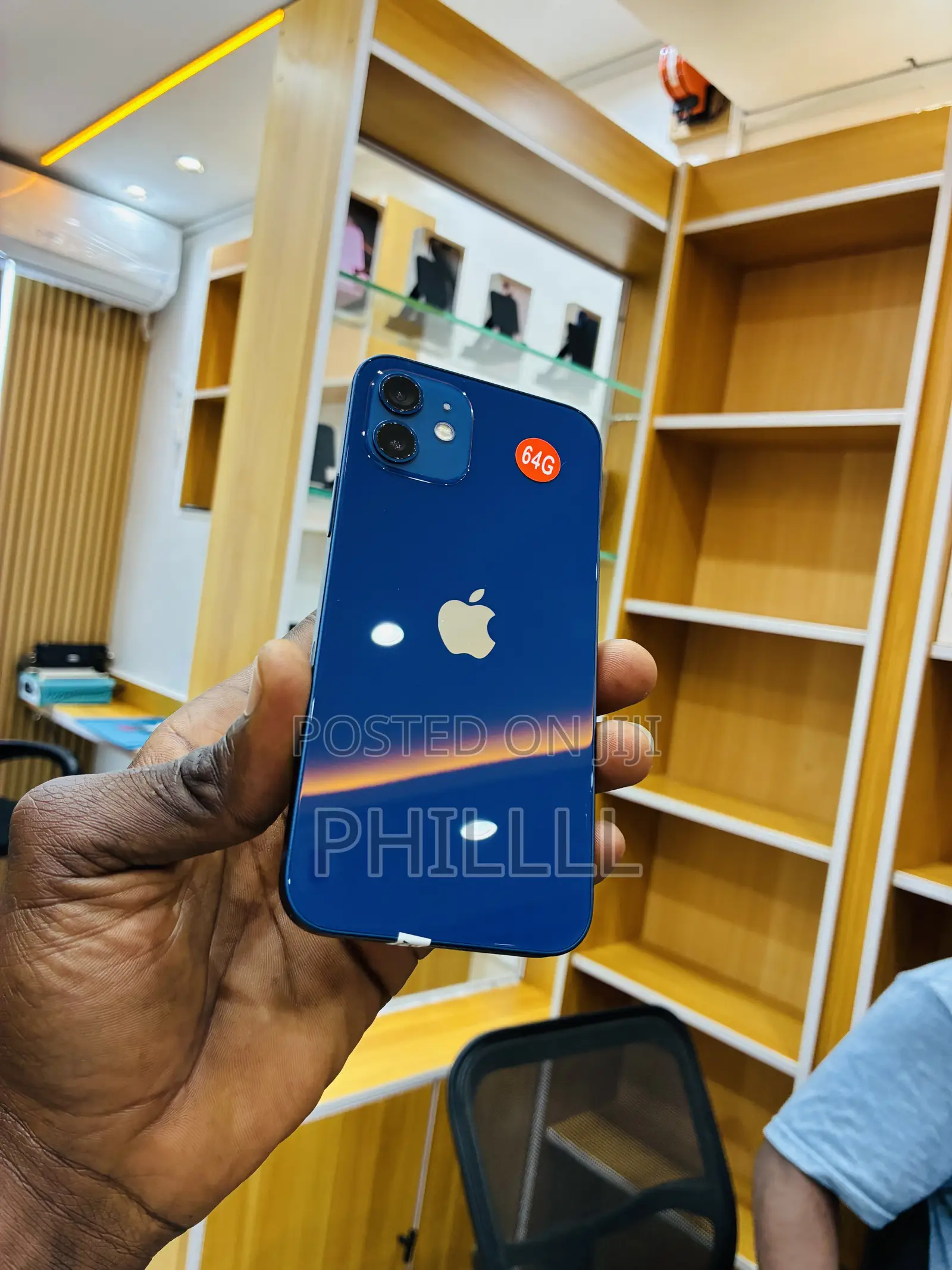 Apple iPhone 12 64 GB Blue