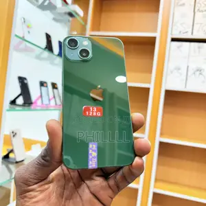 Apple iPhone 13 128 GB Green