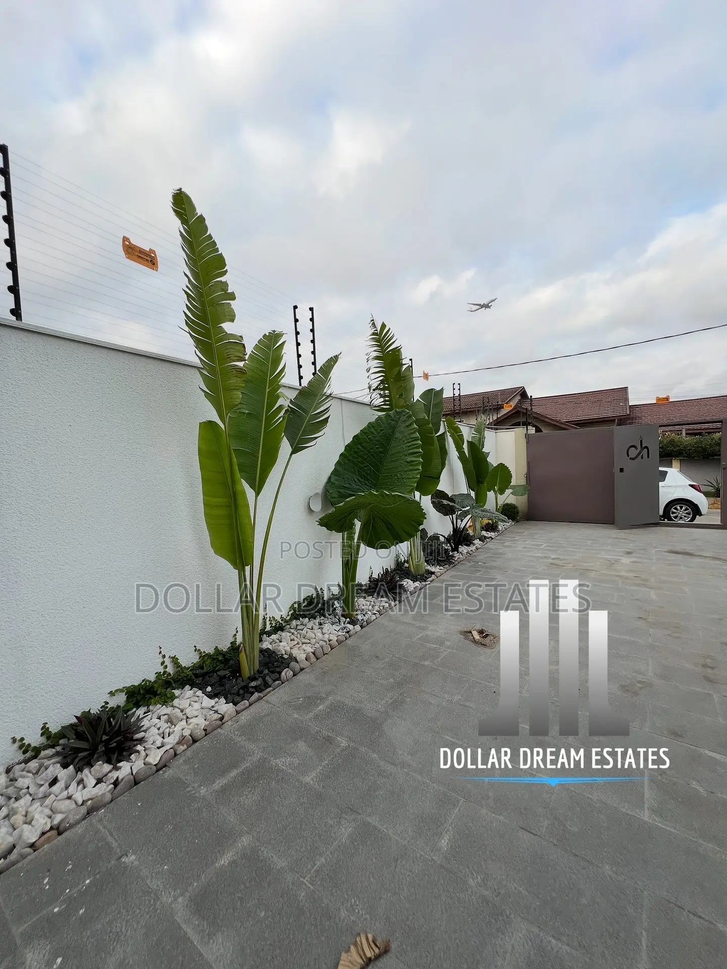 5bdrm House in East Legon for sale