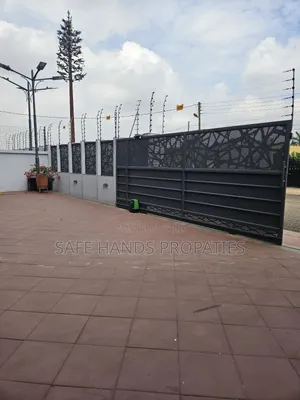 Furnished 6bdrm Apartment in Adjiringanor Close, Accra Metropolitan