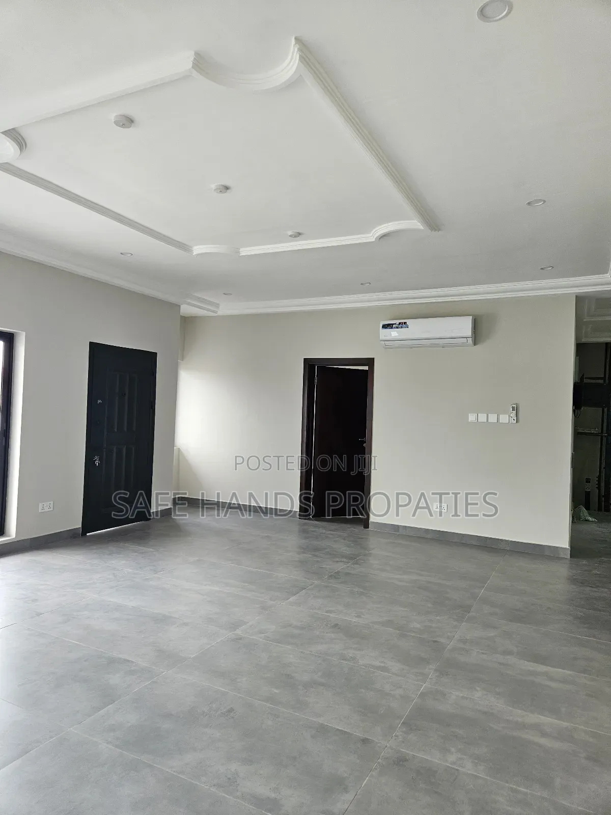 Furnished 6bdrm Apartment in Adjiringanor Close, Accra Metropolitan
