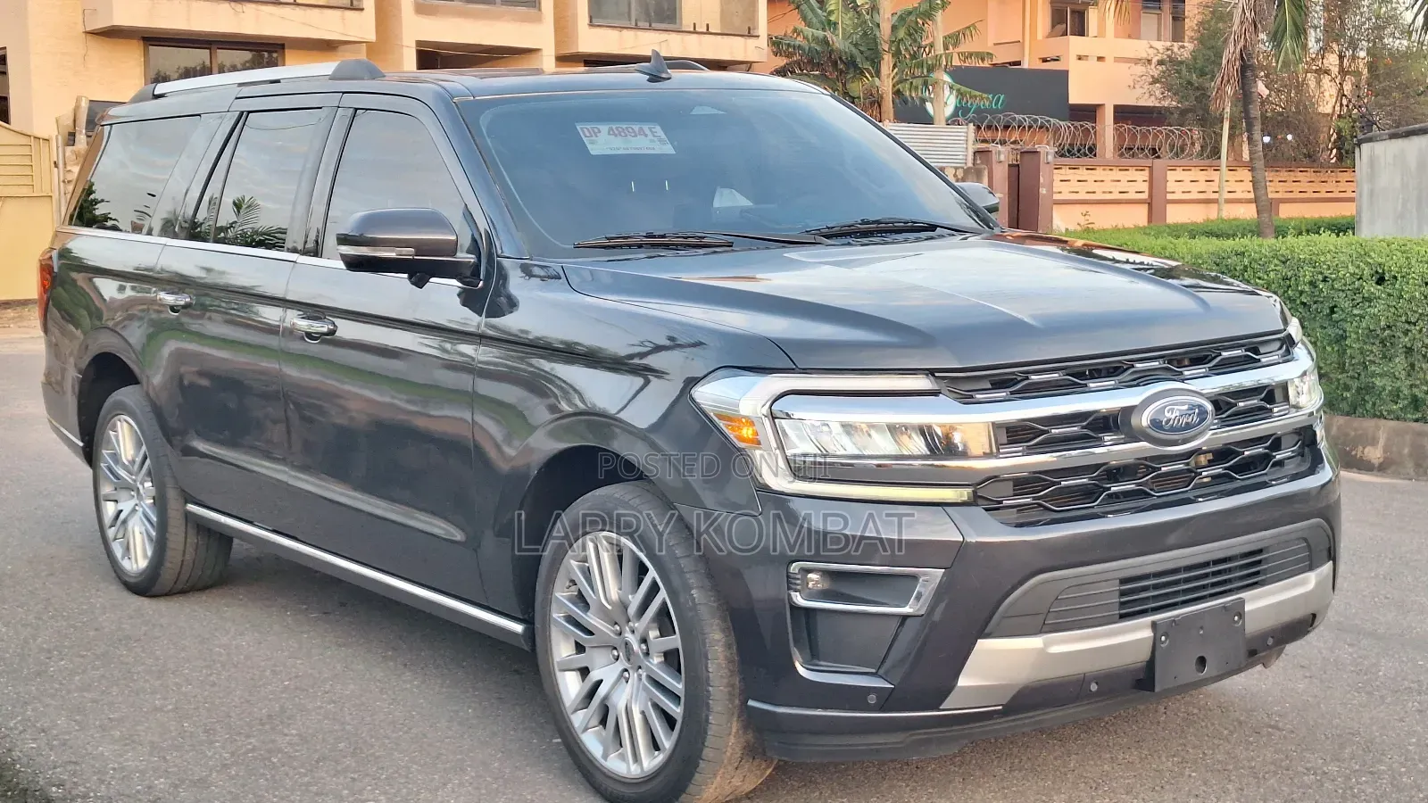 Ford Expedition 2024 Blue