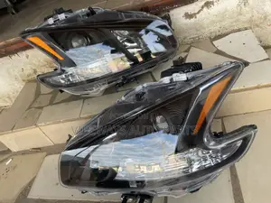 Nissan Maxima 2009-2014 Headlights Sports Used