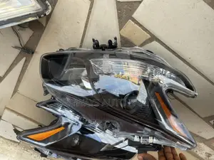 Nissan Maxima 2009-2014 Headlights Sports Used
