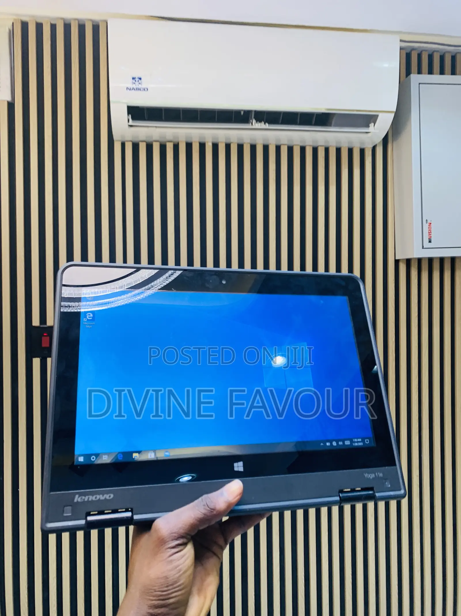 Laptop Lenovo Yoga 11e 4GB Intel Celeron SSD 128GB